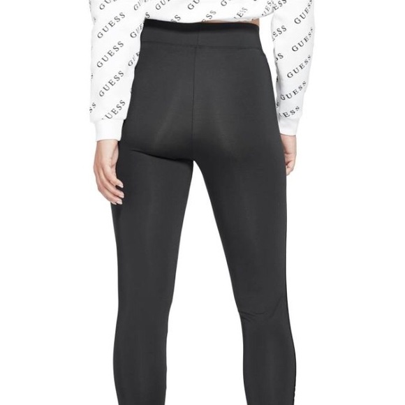 Guess Pants - Guess Women’s Black Stretch Leggings sz Medium